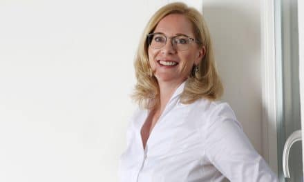 #6 Petra Scherer, die Vertriebsexpertin über das Arbeiten in und mit Technologieunternehmen, einfach mal zu machen und das Potenzial das Frauen haben
